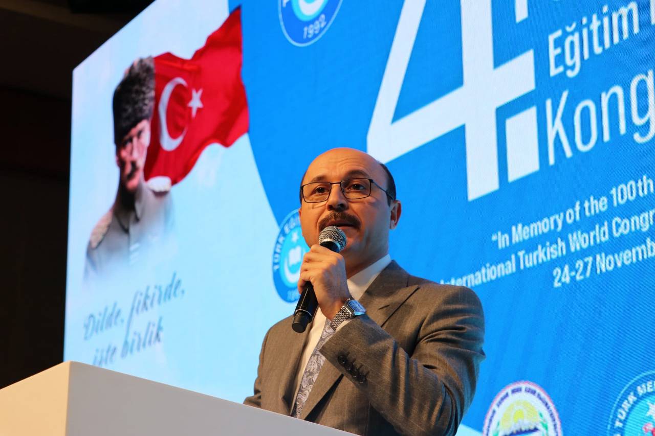 4. Uluslararası Türk Dünyası Eğitim Bilimleri ve Sosyal Bilimler Kongresi Tamamlandı.