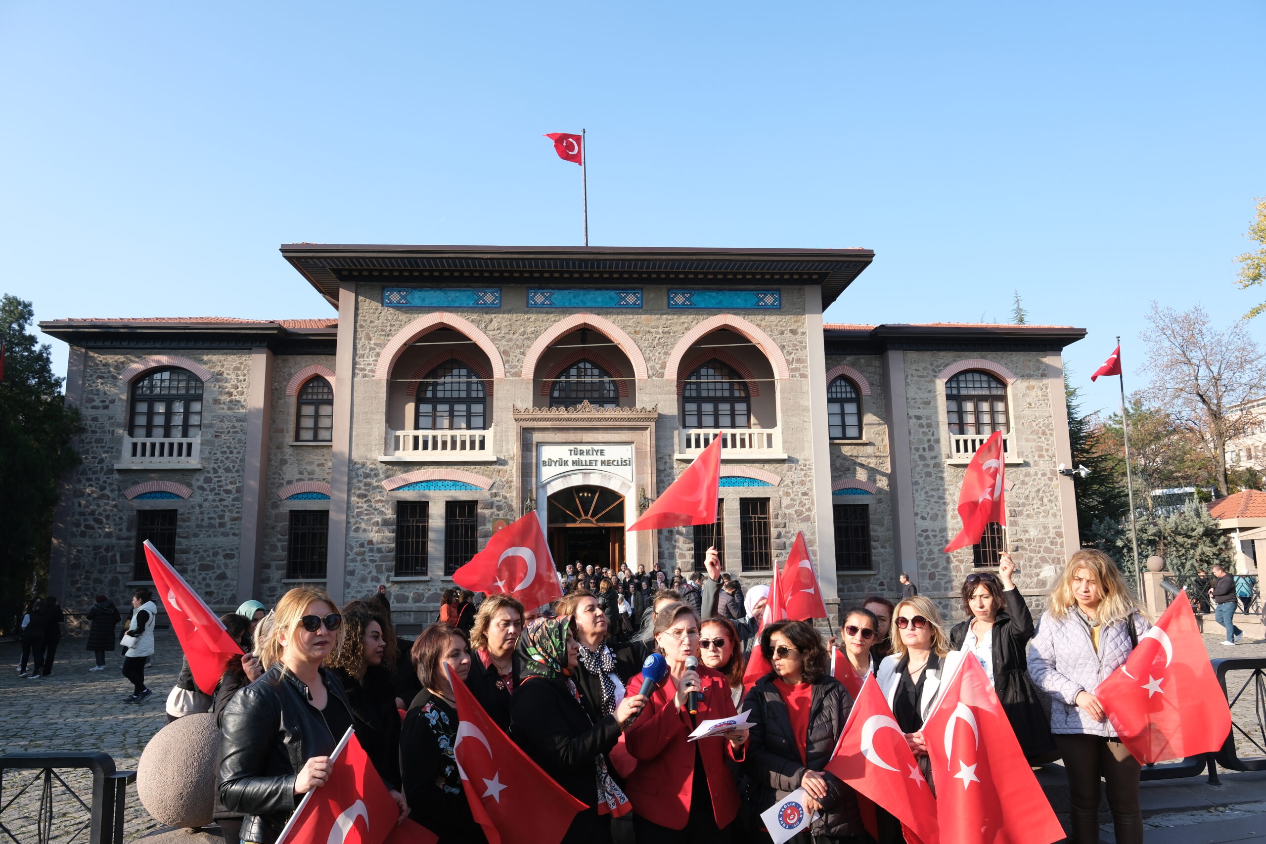 Türkiye Kamu-Sen 5 Aralık’ta Atamızın Huzurundaydı