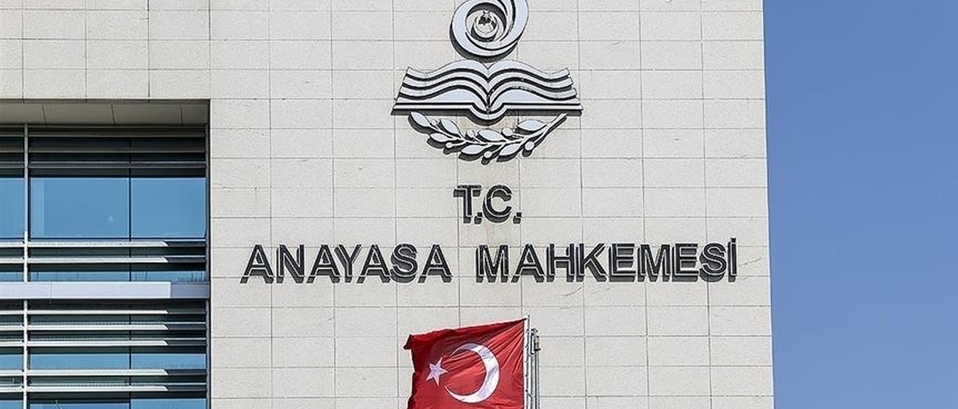 ANAYASA MAHKEMESİNDEN SENDİKAL HAKLAR ADINA EMSAL KARAR