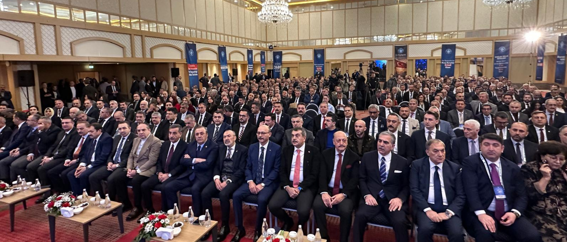 8. OLAĞAN MERKEZ GENEL KURULUMUZ COŞKU İLE GERÇEKLEŞTİ