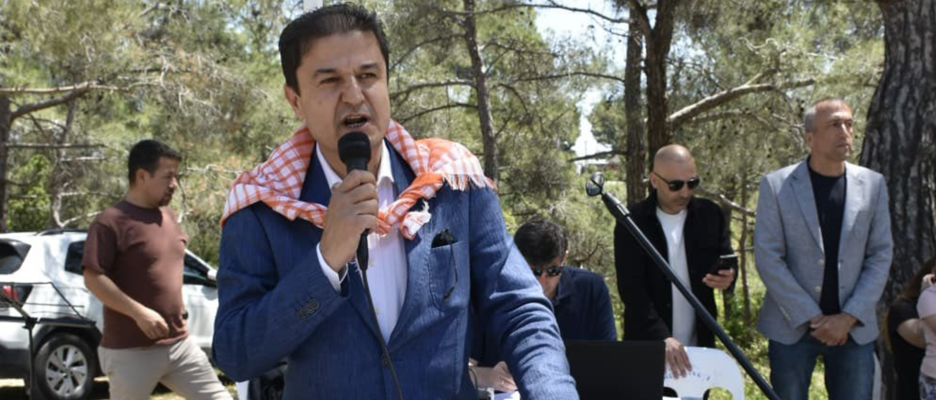 KURBAN BAYRAMI ÖNCESİNDE MÜJDE İSİYORUZ.BAYRAM İKRAMİYESİ GÖREVİ BAŞINDAKİ MEMURLARA DA VERİLSİN!